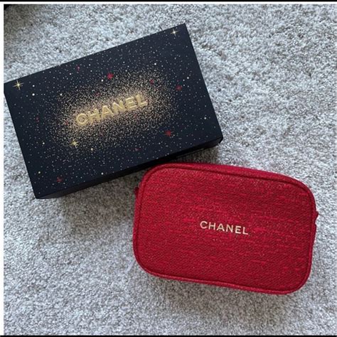 chanel makeup bag price